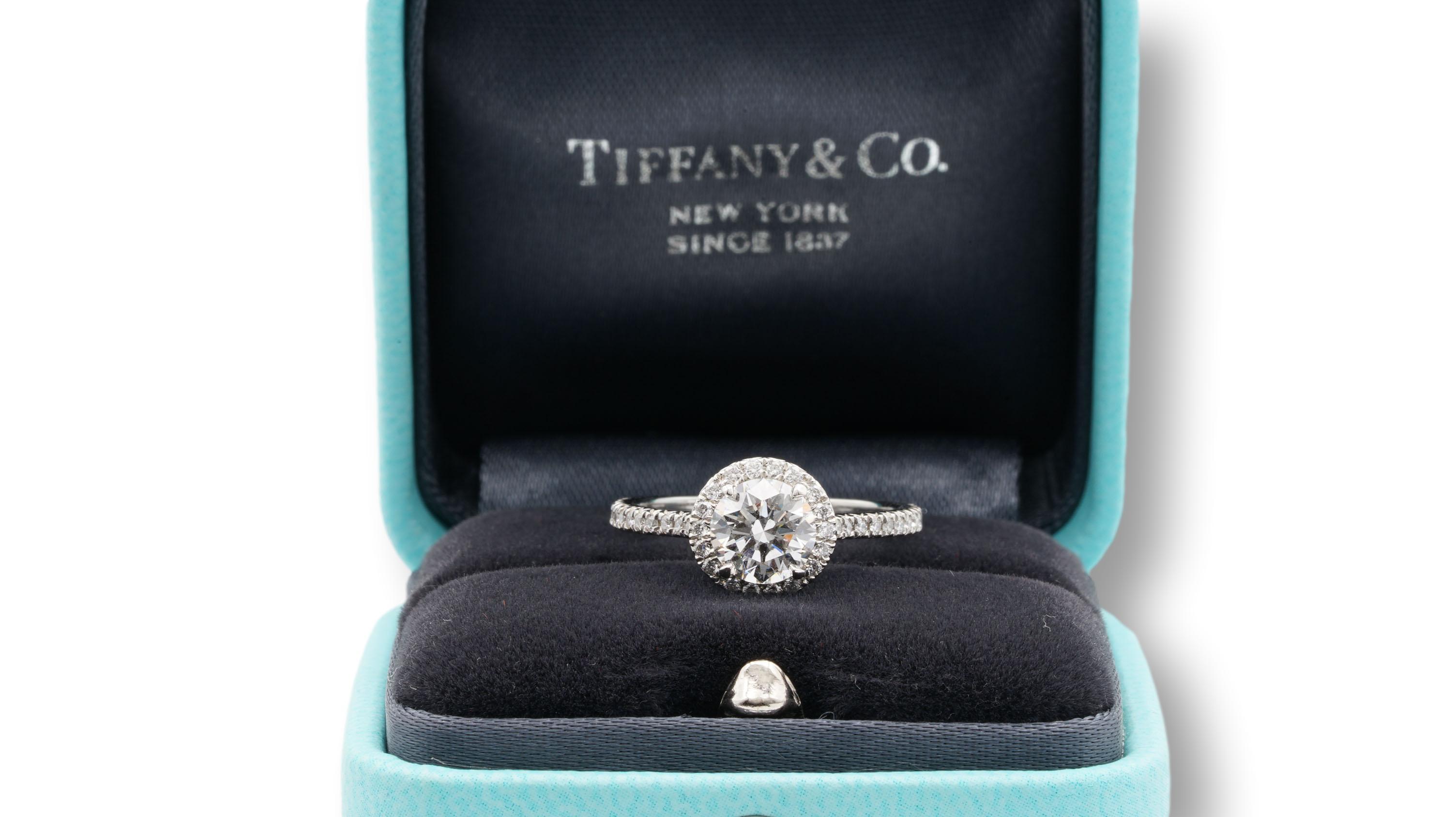Selling tiffany engagement ring Clearance
