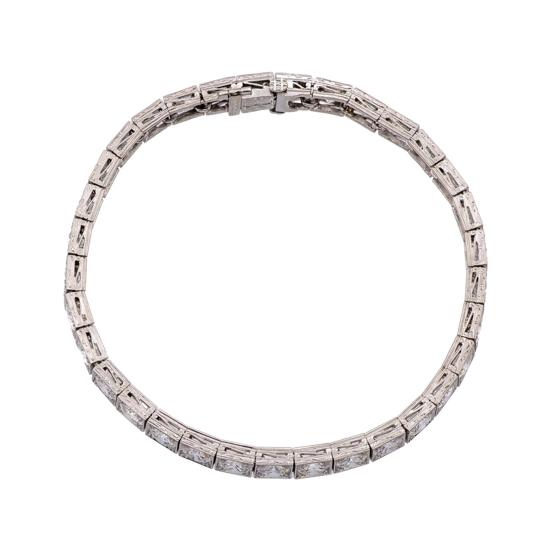Van Cleef & Arpels Art Deco Old Euro Diamond Bracelet in Platinum – 1930s