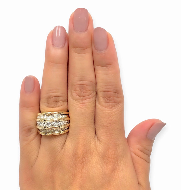 Vintage Van Cleef & Arpels 18K Yellow Gold 1.77 cts Diamond Bombe Ring