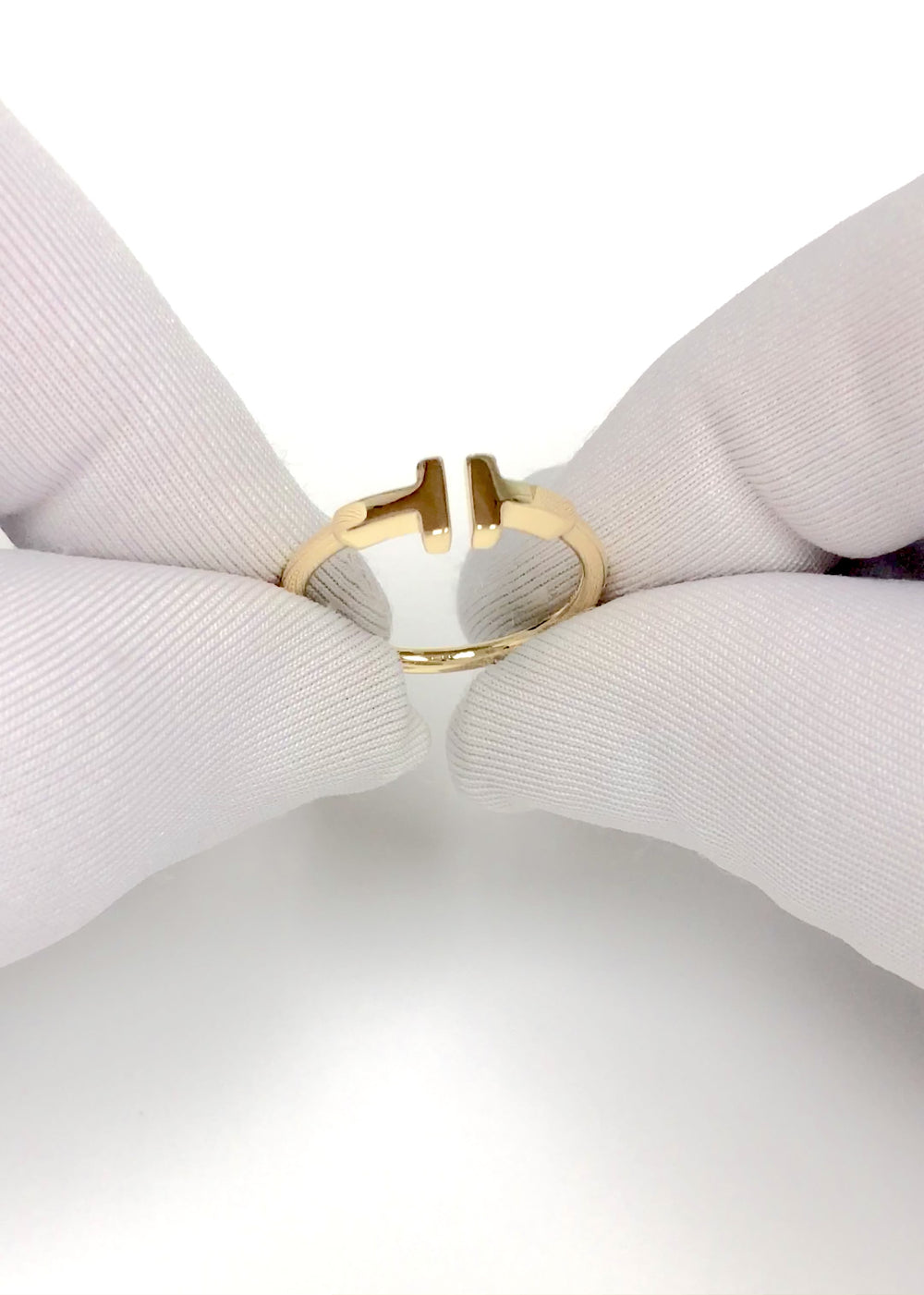 Tiffany & Co. 18K Yellow Gold T Wire Ring Size 6.5 with receipt