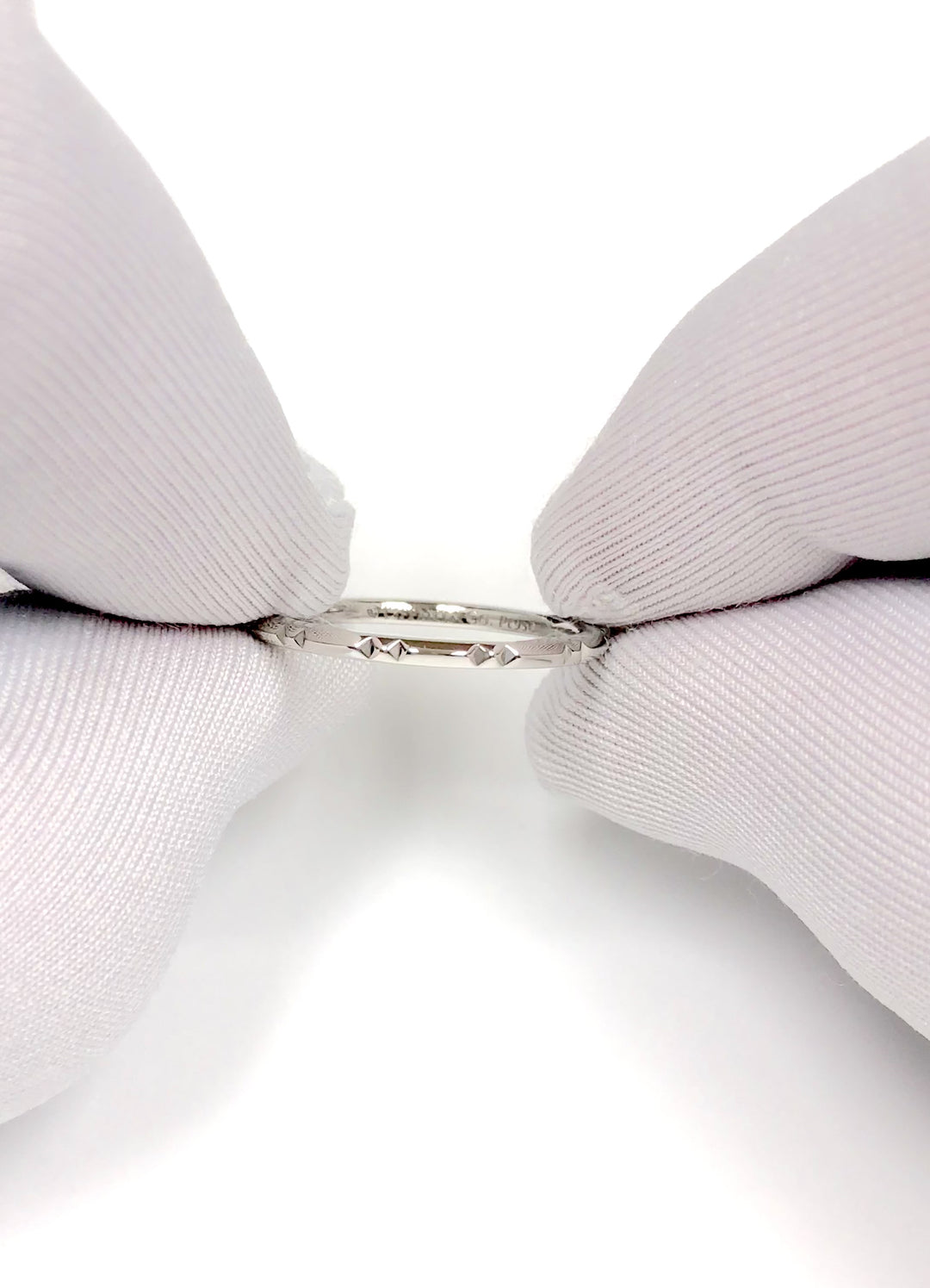 Tiffany & Co. Platinum True Wedding Band Ring, 1.5mm, Size 6