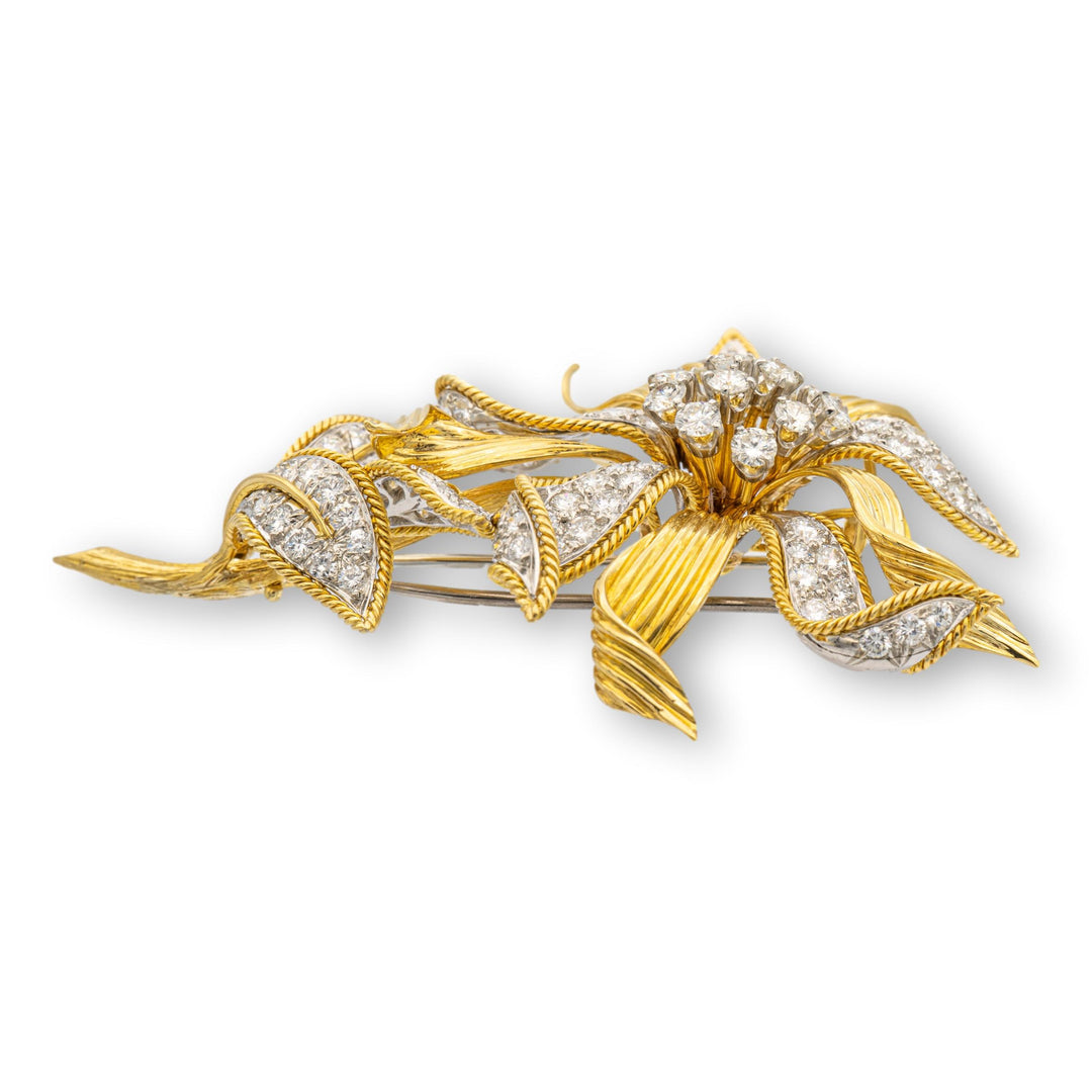 David Webb 18K Yellow Gold and Platinum En-Tremblant Diamond Flower Brooch