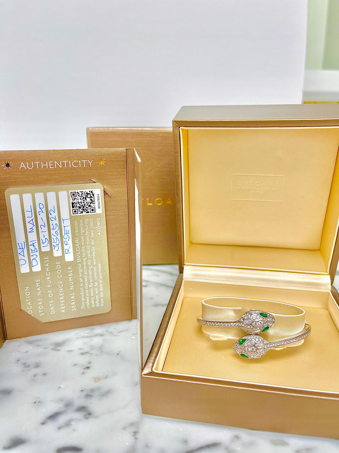 Bvlgari Serpenti Diamond  Bangle Bracelet 1.66 ct with Emerald Eyes 18K White Gold Small Size 6"