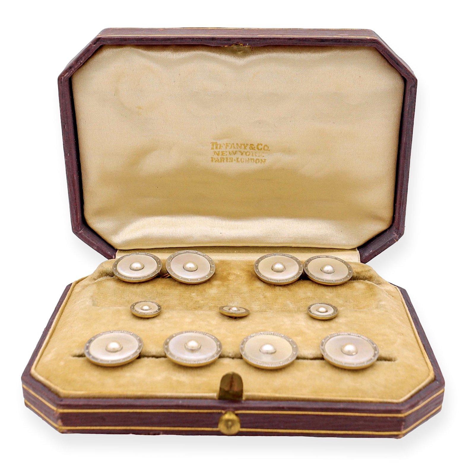 Tiffany_Cufflings-box_364228.