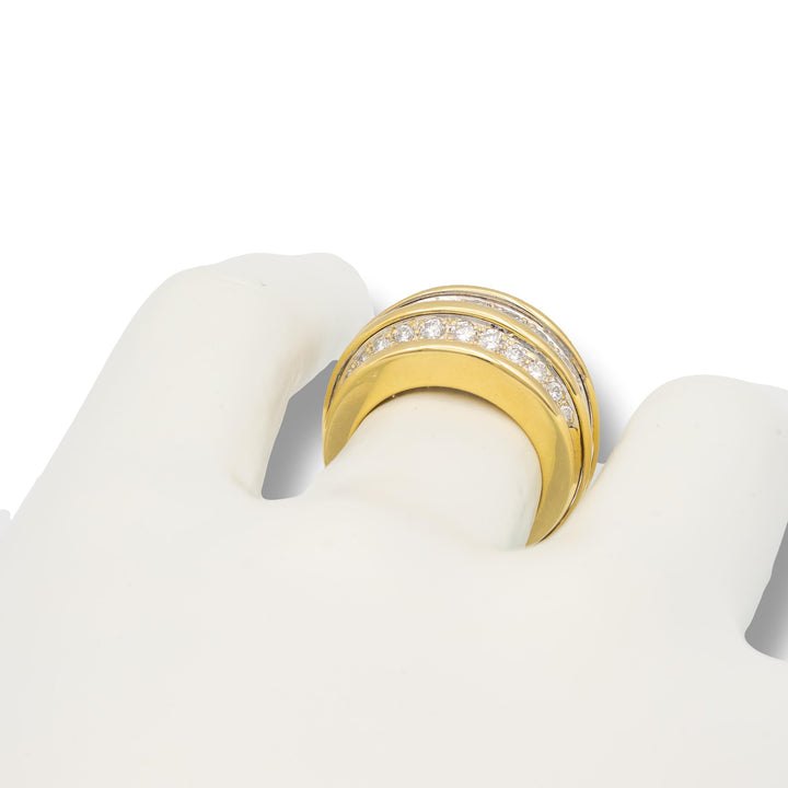 Vintage Van Cleef & Arpels 18K Yellow Gold 1.77 cts Diamond Bombe Ring
