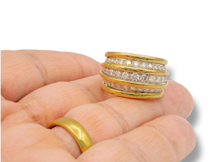 Vintage Van Cleef & Arpels 18K Yellow Gold 1.77 cts Diamond Bombe Ring