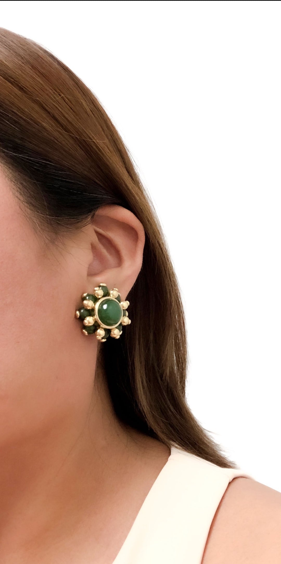 Vintage Verdura 18K Yellow Gold Cabochon Nephrite Jade Cluster Large Clip Earrings