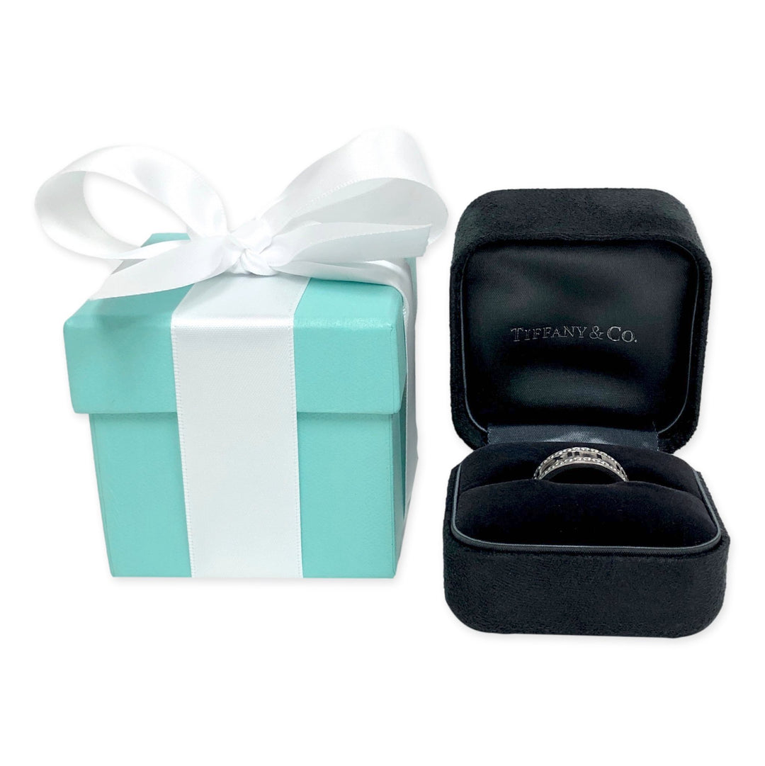 Vintage Tiffany and Co. 18K White Gold Atlas Diamond Ring 8.5mm Size 8