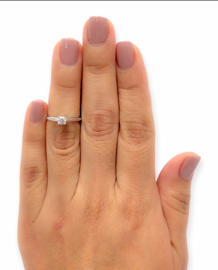 Cartier 1895 Platinum Diamond Engagement Ring with Round .25 Ct FVS1