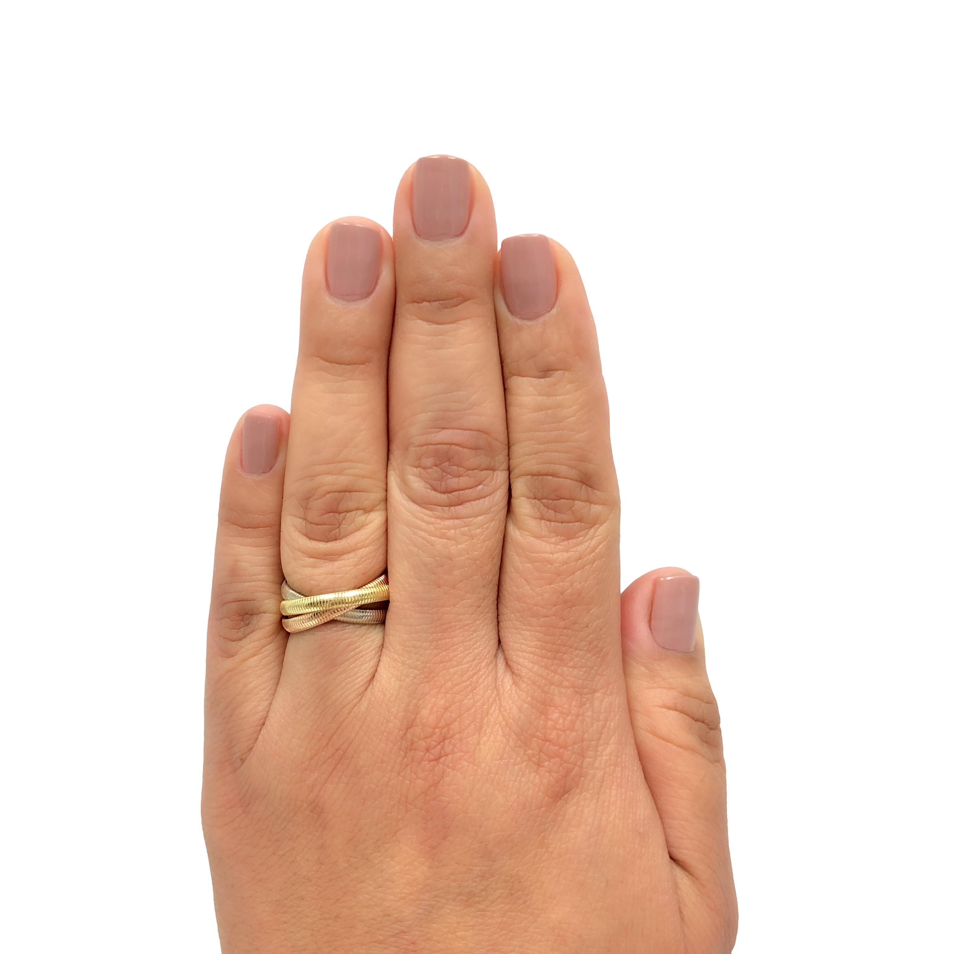Vintage Cartier 18K Gold Ribbed Trinity Rolling Band Ring