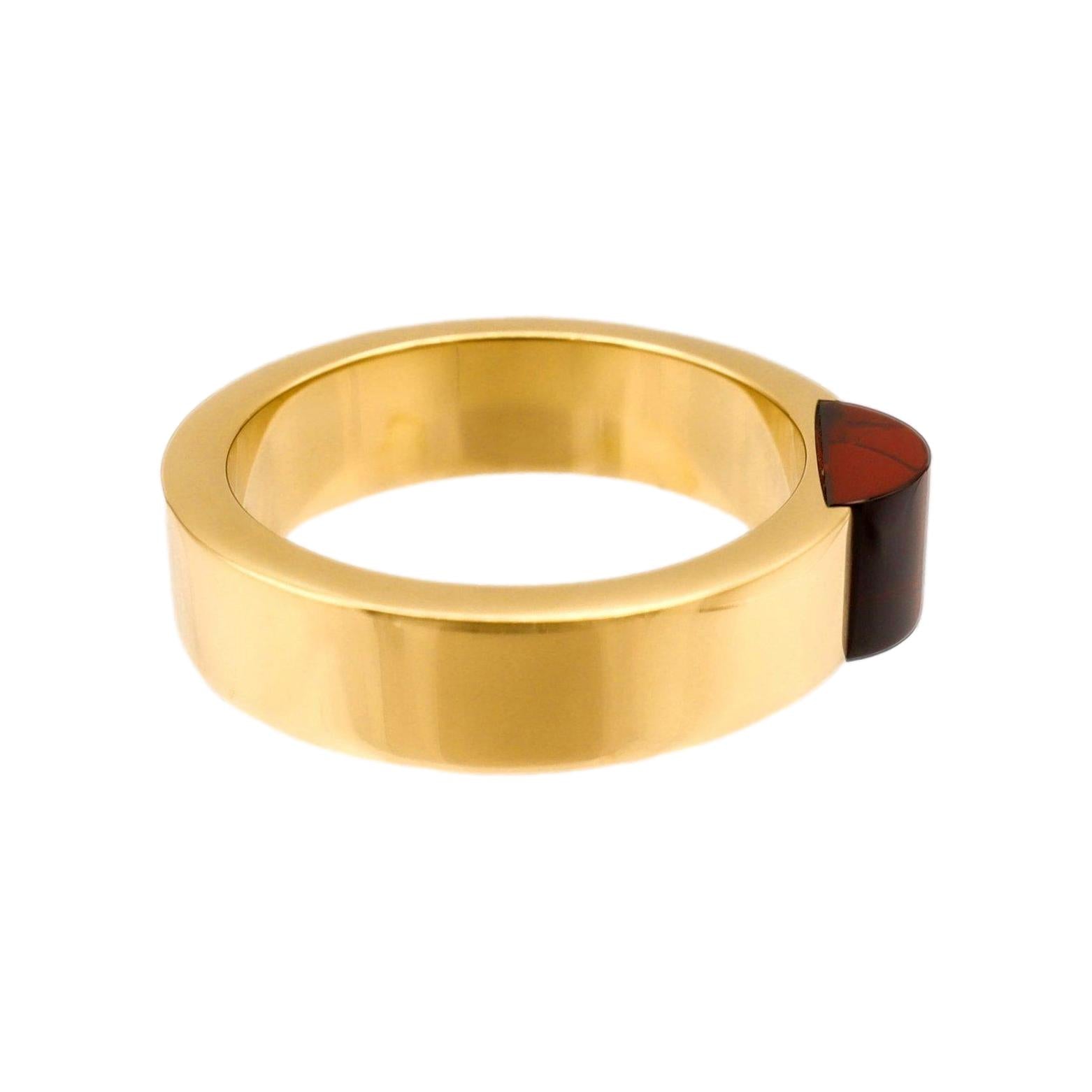 Gucci gold band ring top