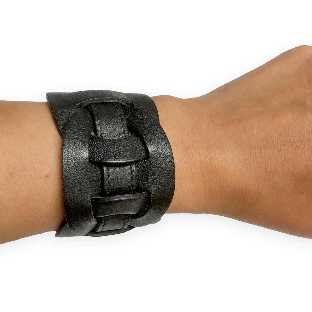 Hermès Fétiche Chaîne d'Ancre Leather Wrap Bracelet in Black Circa 2006