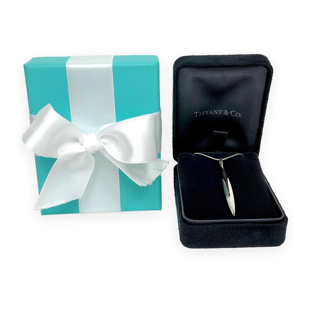 Tiffany & Co Vintage 18K White Gold Feather Pendant 20" Snake Chain Necklace