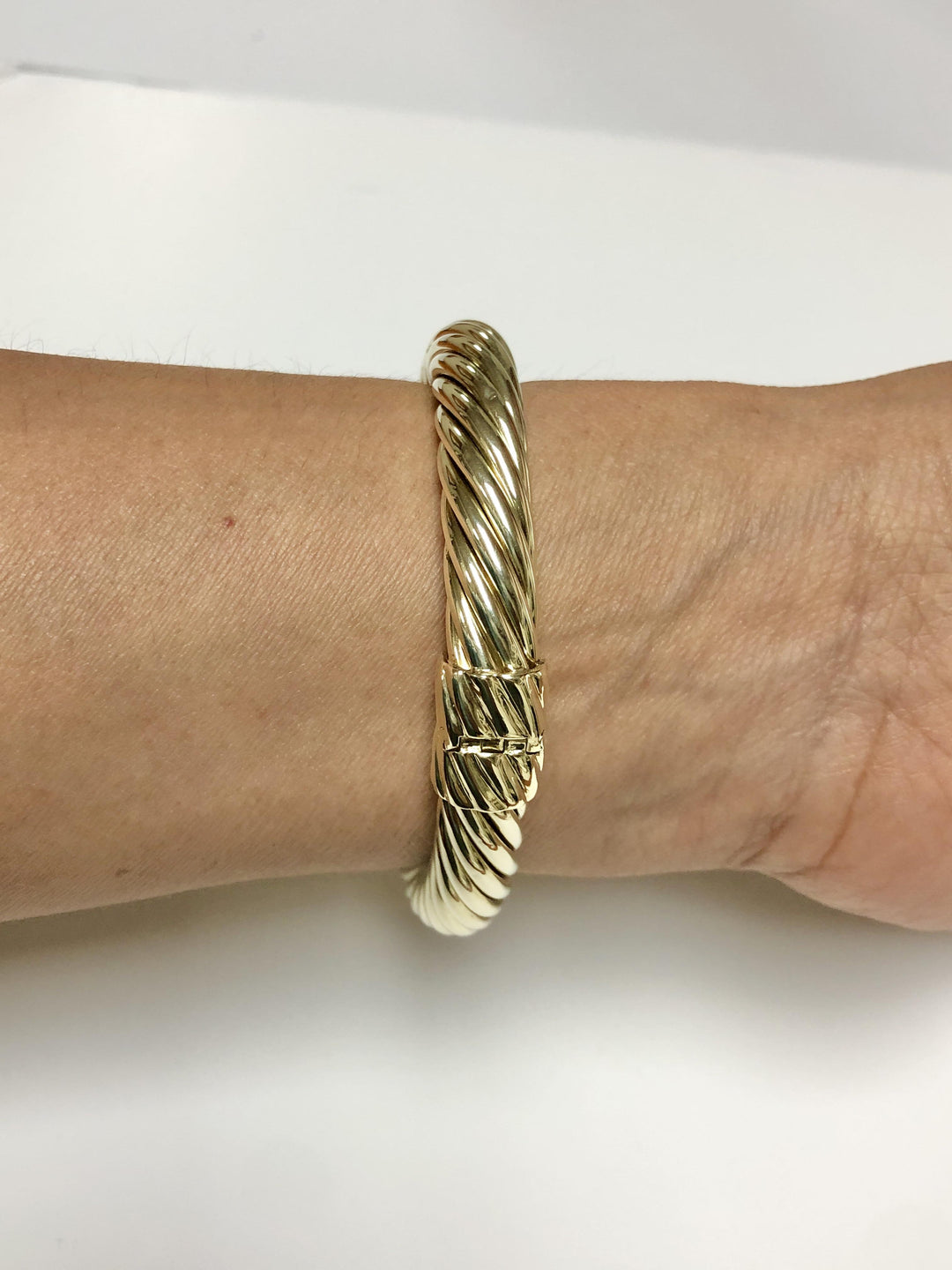David Yurman 14K Yellow Gold Classic Cable Citrine Hinged Cuff Bracelet 9.5 mm