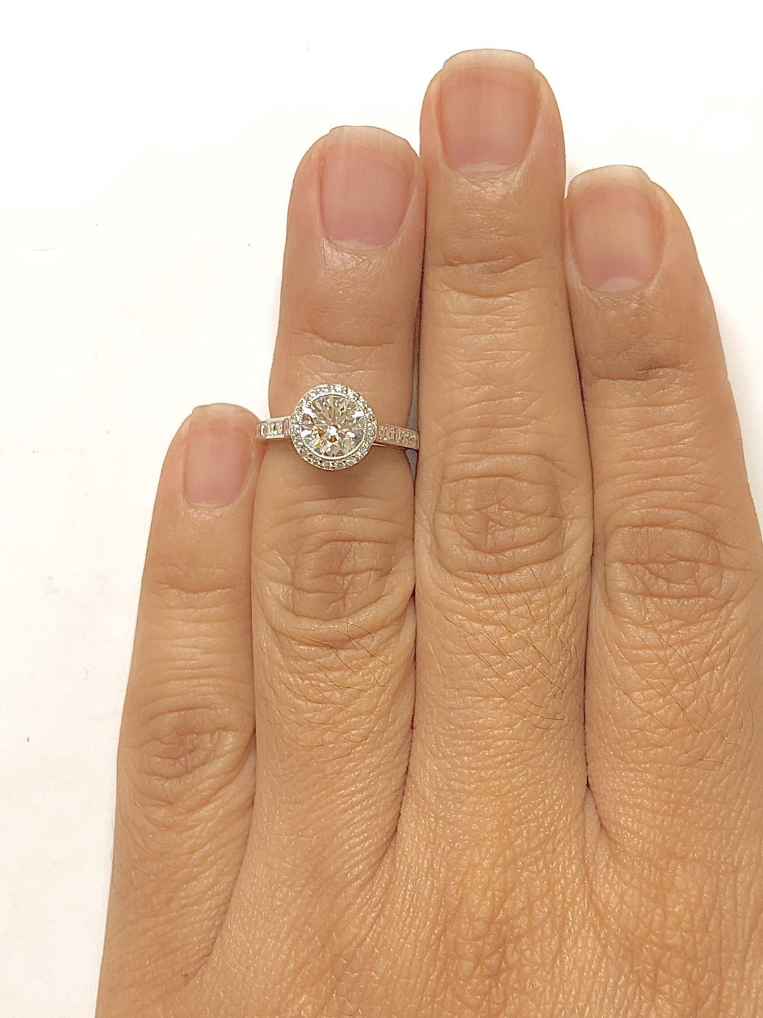 Tiffany & Co. Platinum 1.15 Cts Center Round Legacy Diamond Engagement Ring