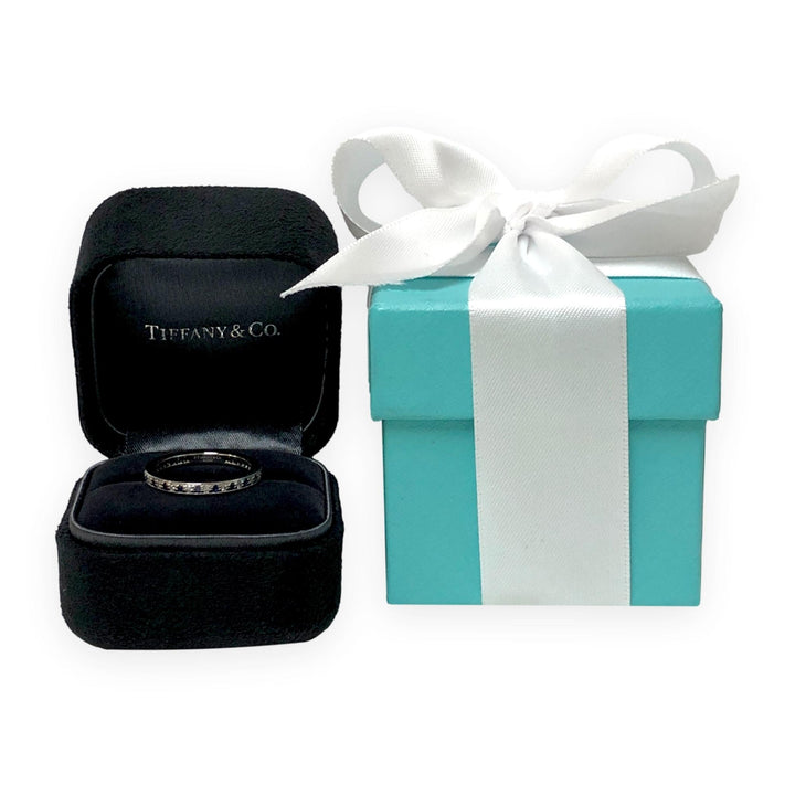 Tiffany & Co Platinum Full Circle Diamond & Sapphire Band Ring 0.23 CTW Sz 6.75