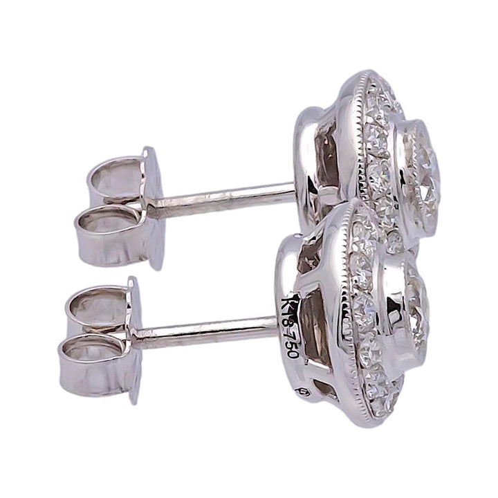Mill-grain Circle Halo Bezel 18K White Gold 0.96 ct.Total Diamond Weight Stud Earrings