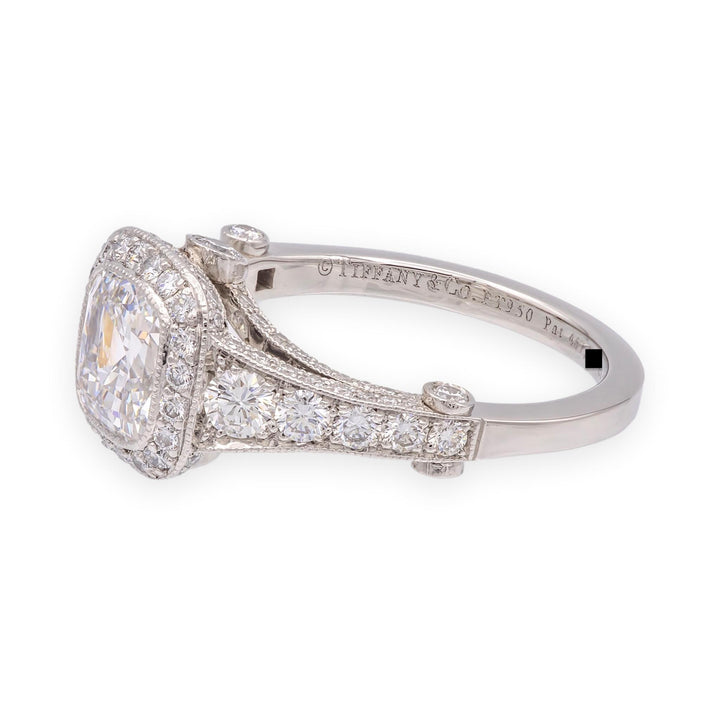 Tiffany & Co Legacy 1.37 ct Center DVS1 Cushion Diamond Engagement Ring Platinum