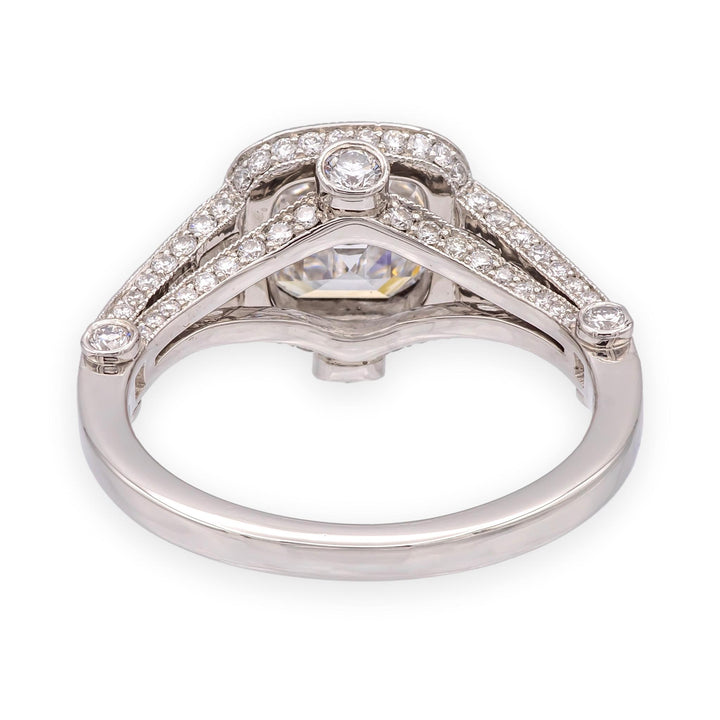 Tiffany & Co Legacy 1.37 ct Center DVS1 Cushion Diamond Engagement Ring Platinum