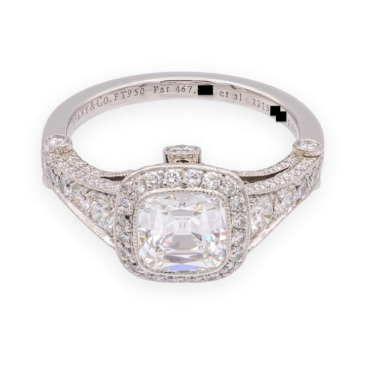 Tiffany & Co Legacy 1.37 ct Center DVS1 Cushion Diamond Engagement Ring Platinum