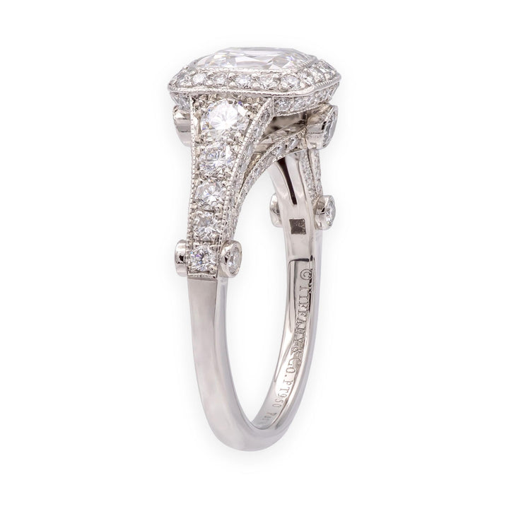 Tiffany & Co Legacy 1.37 ct Center DVS1 Cushion Diamond Engagement Ring Platinum