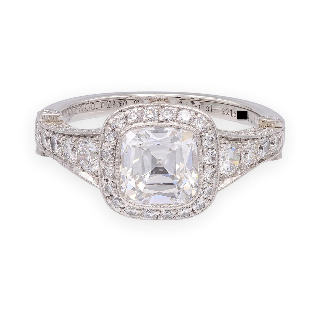 Tiffany & Co Legacy 1.37 ct Center DVS1 Cushion Diamond Engagement Ring Platinum