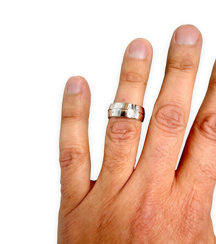 Vintage Tiffany & Co. 18K White Gold Stream America Men’s Ring – 8mm, Size 8.5