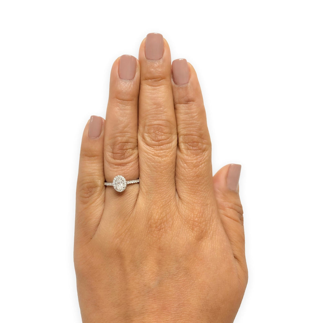 Tiffany & Co Platinum Soleste 0.50 Ct. Center Oval Diamond Engagement Ring G VS1
