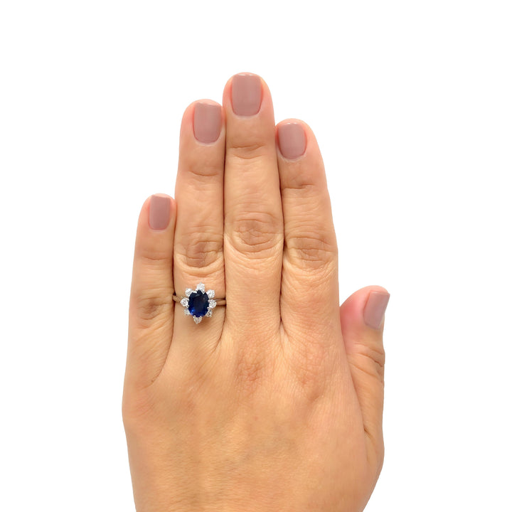 Vintage Tiffany & Co Platinum Oval Sapphire and Diamond Halo Ring 1.75 Ct Center