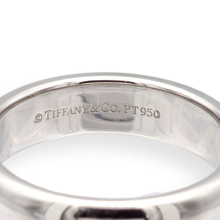 Tiffany & Co. Forever Platinum 4.5mm Comfort Fit Wedding Band Ring Size 5 w/Box