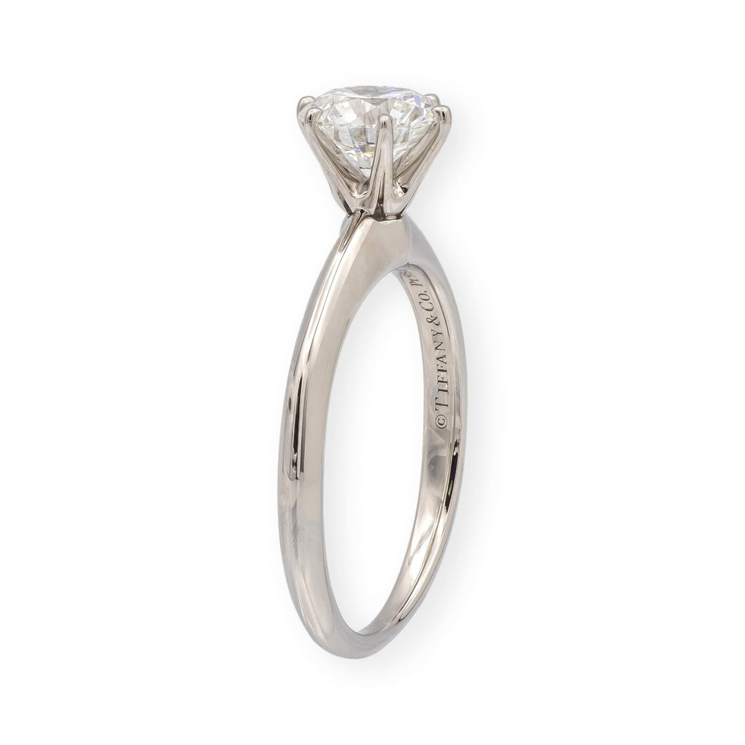 Tiffany & Co. Platinum .97 ct F VVS2 Round Diamond Solitaire Engagement Ring