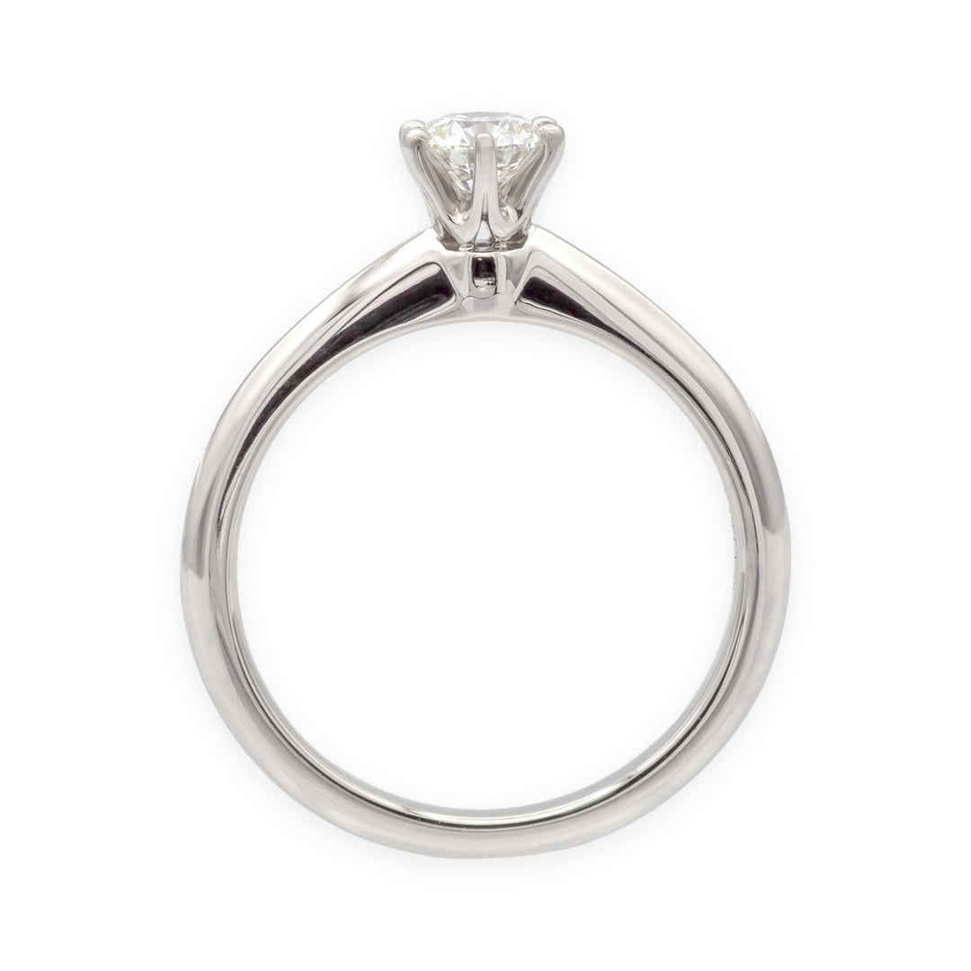 Tiffany & Co. Platinum .28 ct I VVS1 Round Diamond Solitaire Engagement Ring