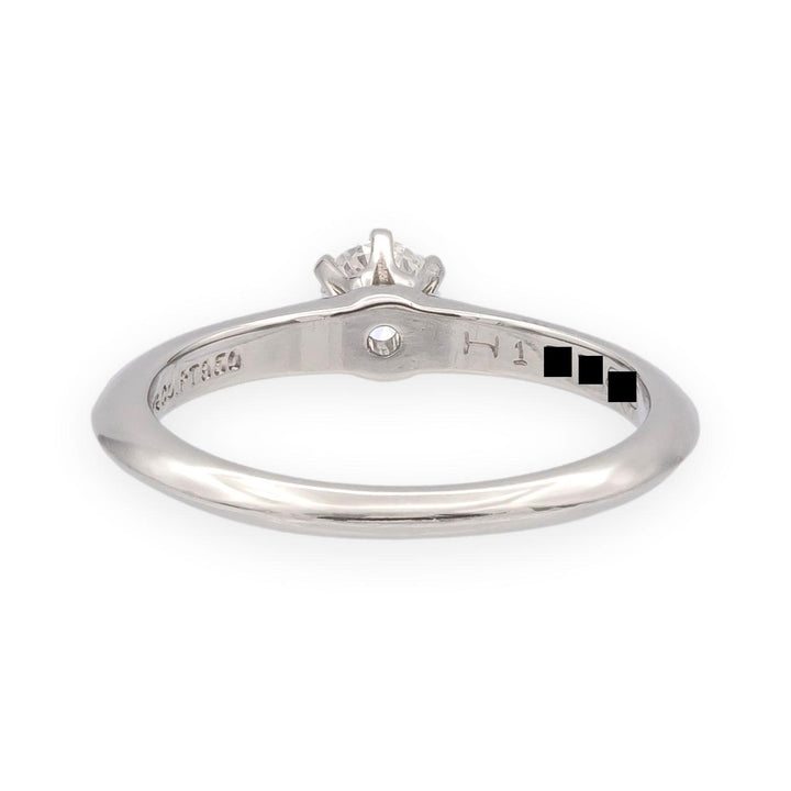 Vintage Tiffany & Co. Platinum 0.22ct G VS2 Diamond Solitaire Engagement Ring