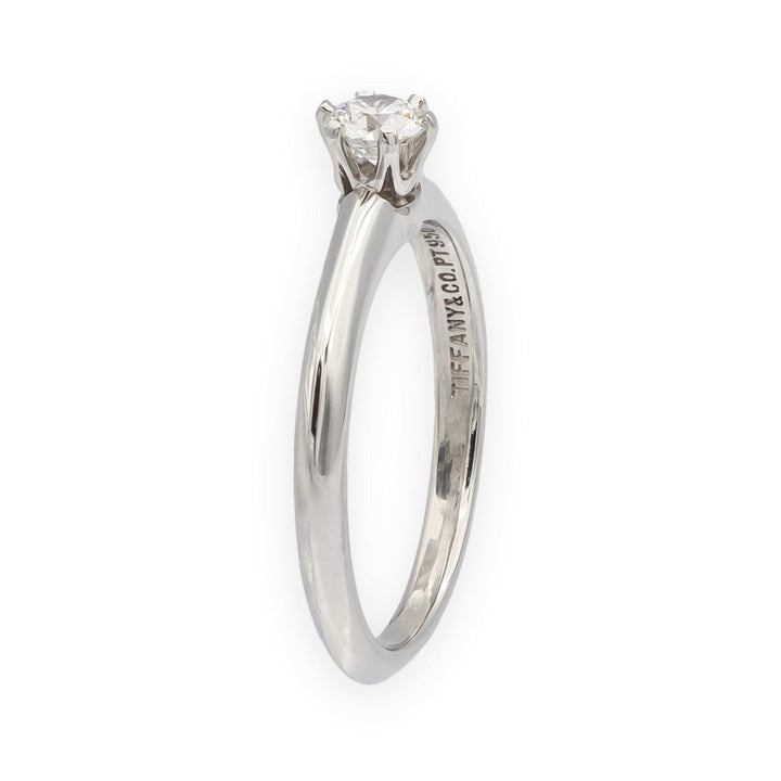 Vintage Tiffany & Co. Platinum 0.22ct G VS2 Diamond Solitaire Engagement Ring