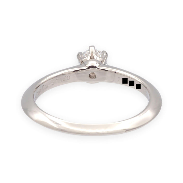 Tiffany & Co. Platinum .21 ct D VVS1 Round Diamond Solitaire Engagement Ring