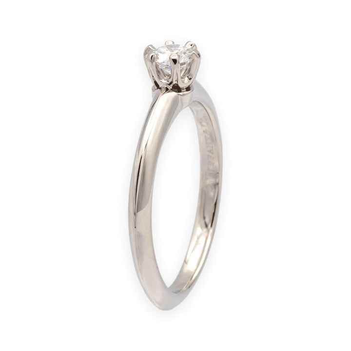 Tiffany & Co. Platinum .21 ct D VVS1 Round Diamond Solitaire Engagement Ring
