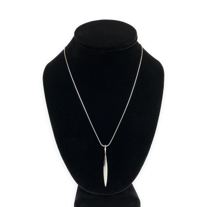 Tiffany & Co Vintage 18K White Gold Feather Pendant 20" Snake Chain Necklace