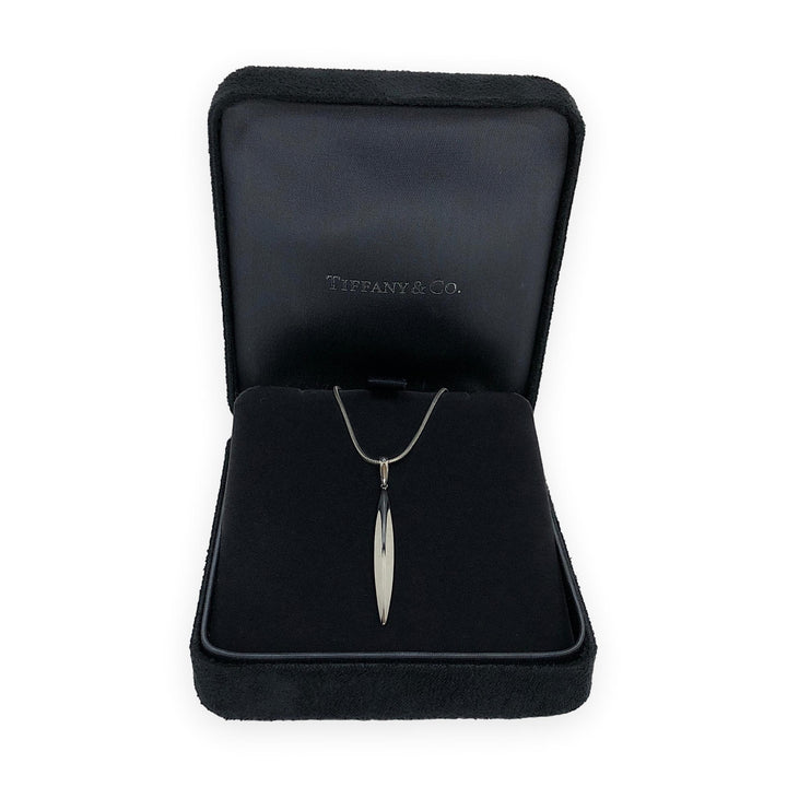 Tiffany & Co Vintage 18K White Gold Feather Pendant 20" Snake Chain Necklace