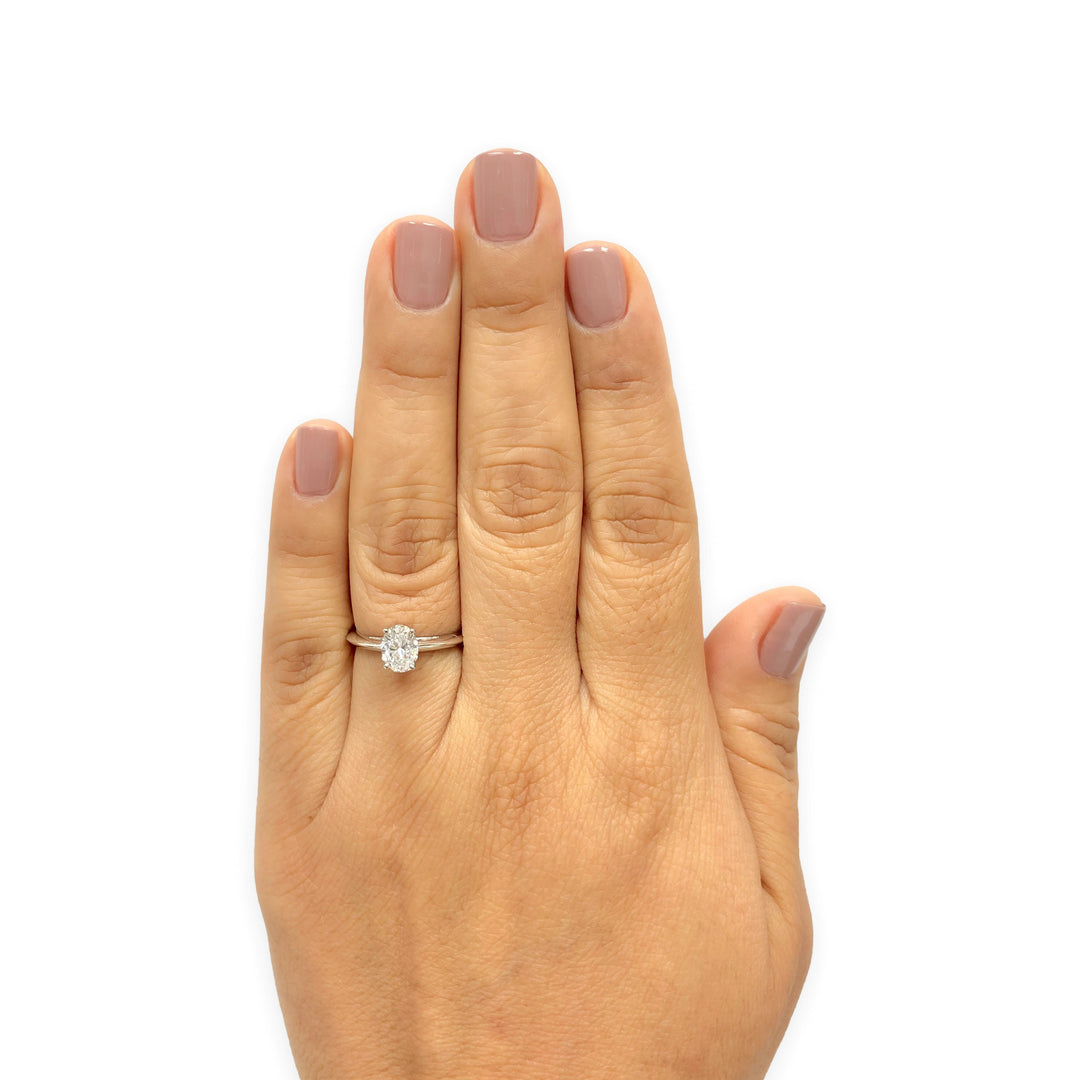 Tiffany & Co. Platinum .95ct E VS2 Oval Diamond Engagement Ring