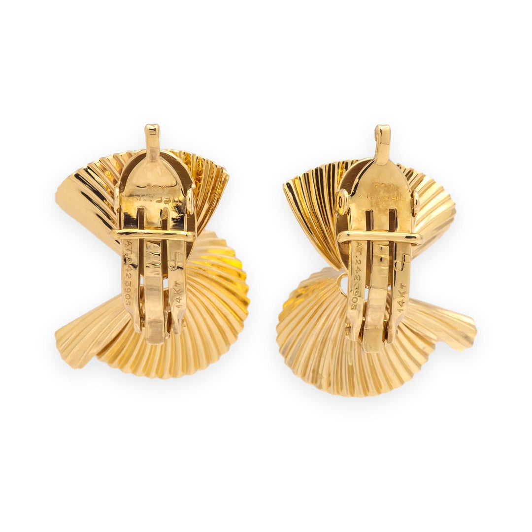 Retro Tiffany & Co. George Schuler 14K Yellow Gold Swirl Clip on Earrings 1950's
