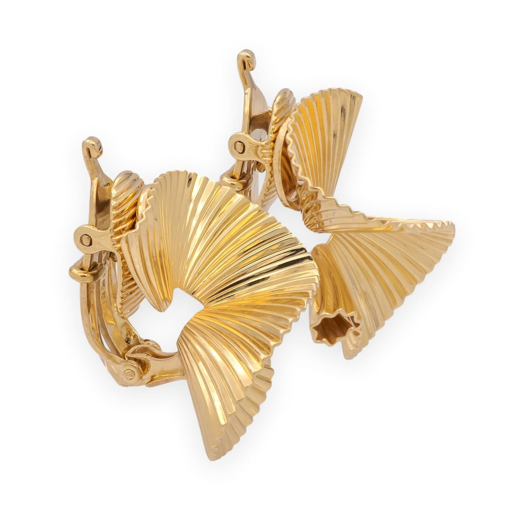 Retro Tiffany & Co. George Schuler 14K Yellow Gold Swirl Clip on Earrings 1950's