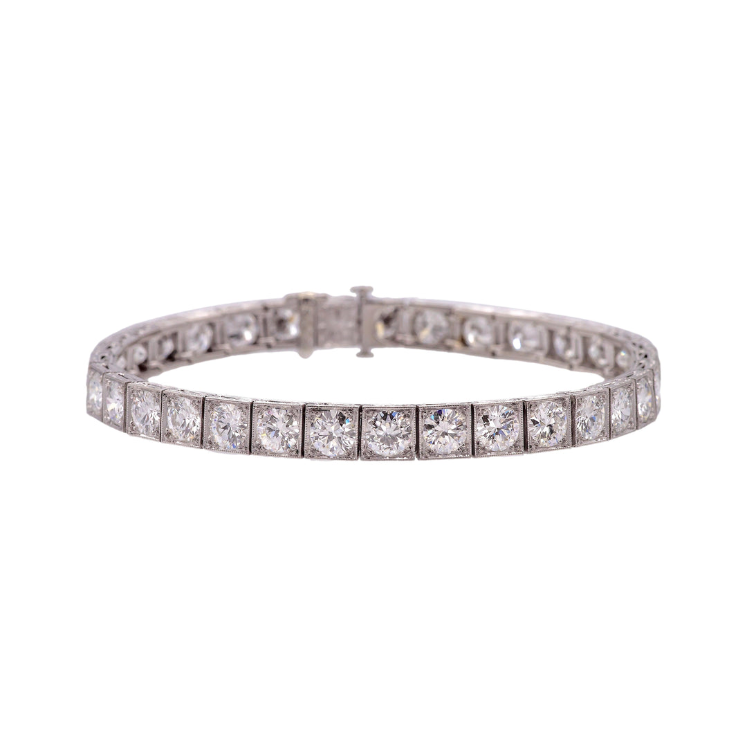 Van Cleef & Arpels Art Deco Old Euro Diamond Bracelet in Platinum – 1930s
