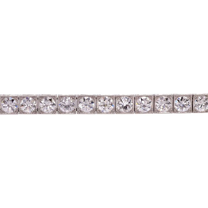 Van Cleef & Arpels Art Deco Old Euro Diamond Bracelet in Platinum – 1930s