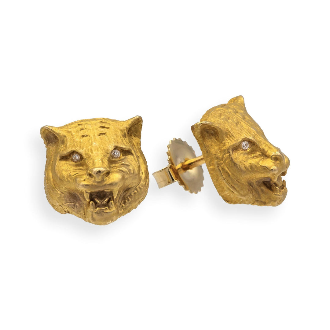 Vintage 14K Yellow Gold Lioness Earrings Studs with Diamond eyes | 3D Detail