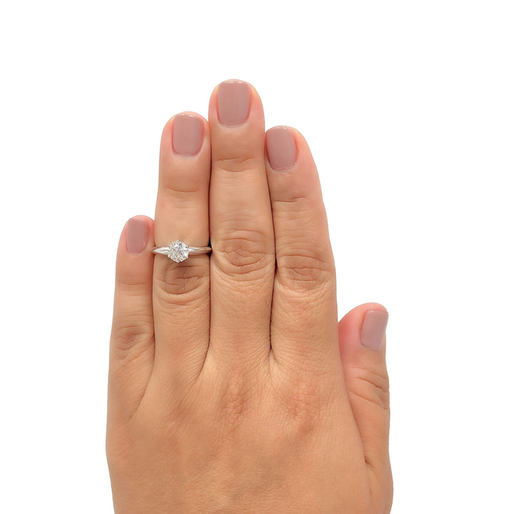Tiffany & Co. Platinum .84 ct F VS1 Round Diamond Solitaire Engagement Ring