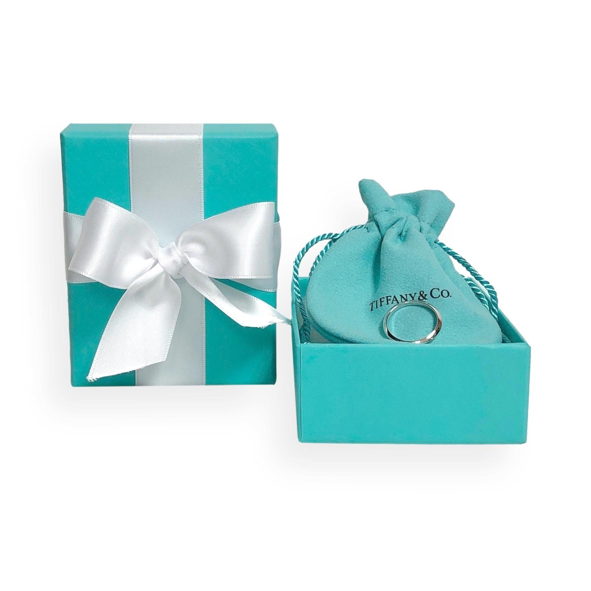 Vintage Tiffany & Co. Platinum Knife-Edge Wedding Band Ring 2 mm