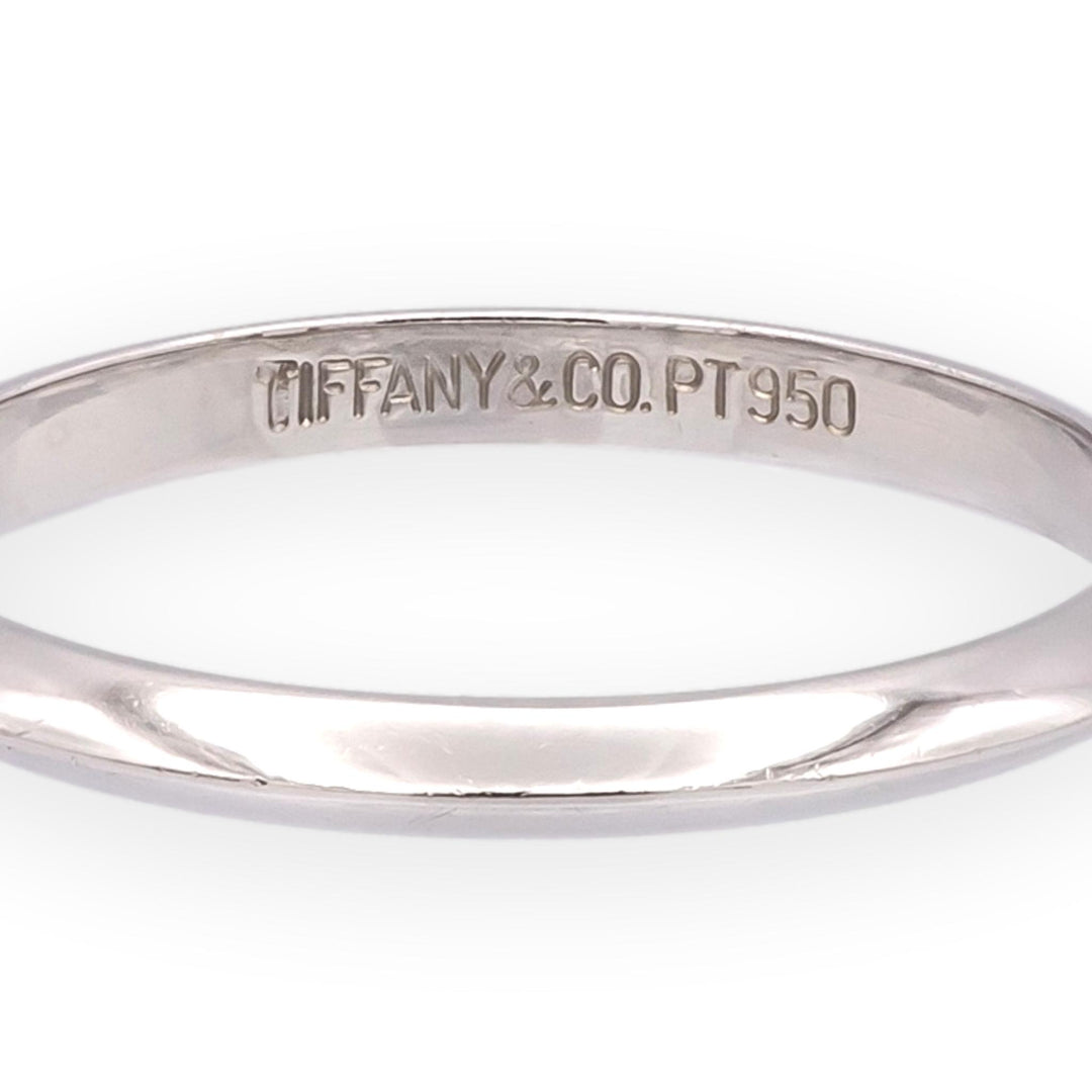 Vintage Tiffany & Co. Platinum Knife-Edge 2mm Wedding Band Ring Size 7.75