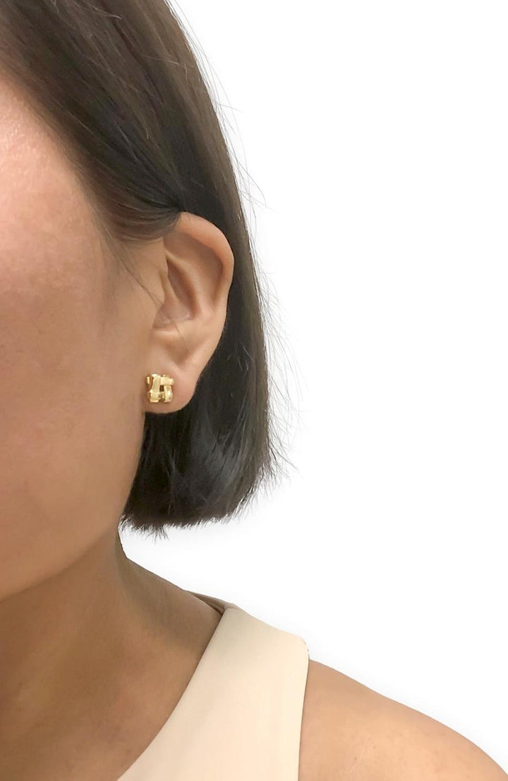 Vintage Tiffany & Co. 18K Yellow Gold Vannerie Basket Weave Stud Earrings 2002