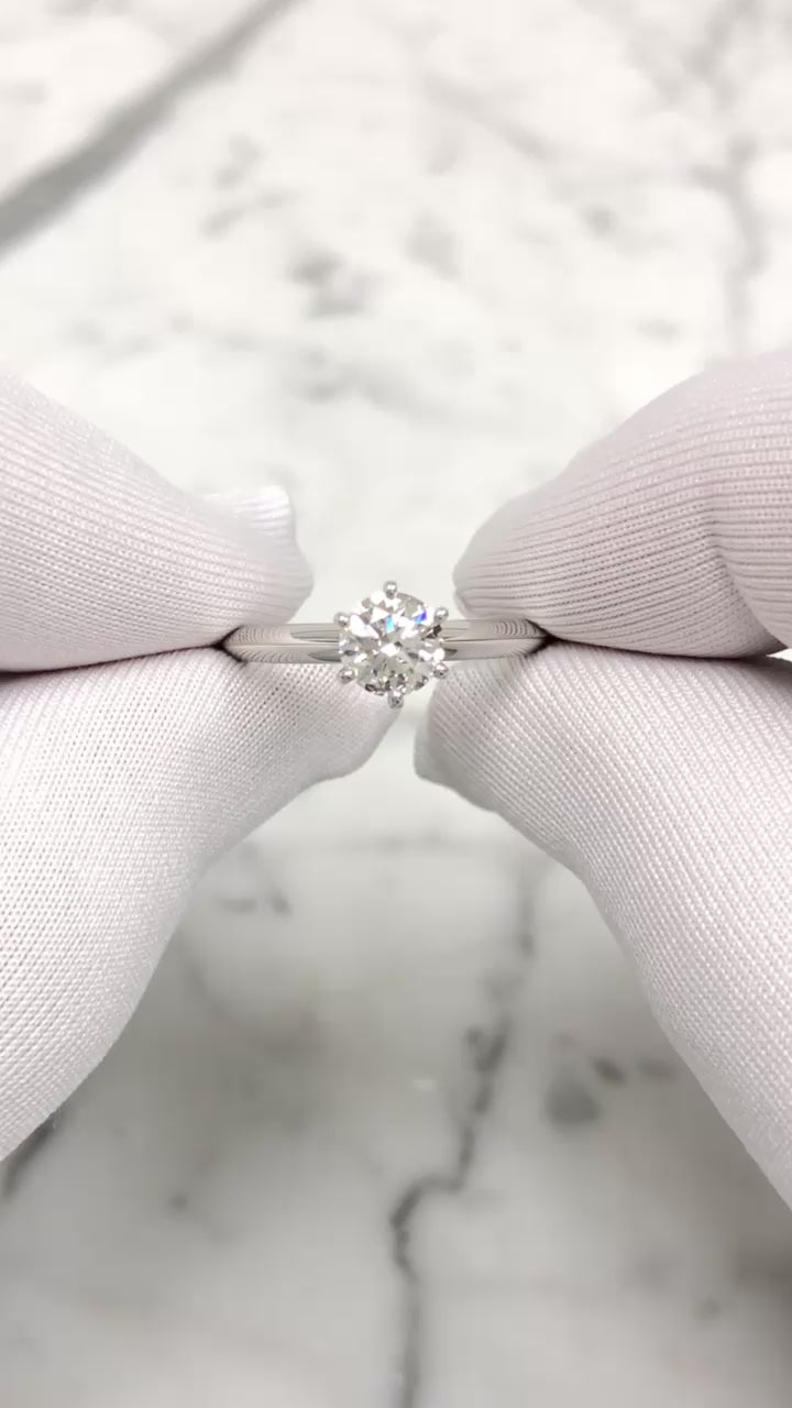 Tiffany & Co. Platinum 0.70ct Diamond Classic Setting Solitaire Engagement Ring