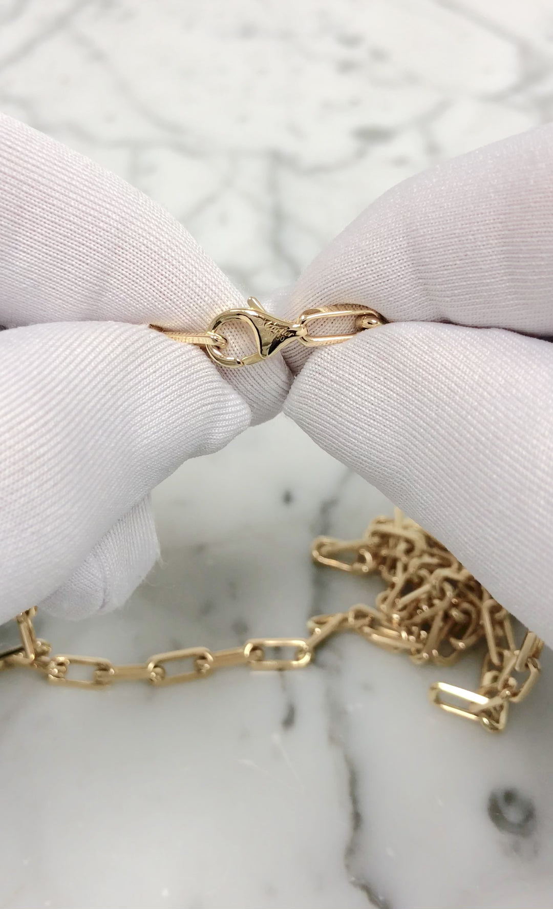 Cartier Santos 18K Y Gold Necklace Small links 20.5" w/ Box and Papers